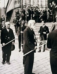Gaudí en la procesión del Corpus Christi de 1924