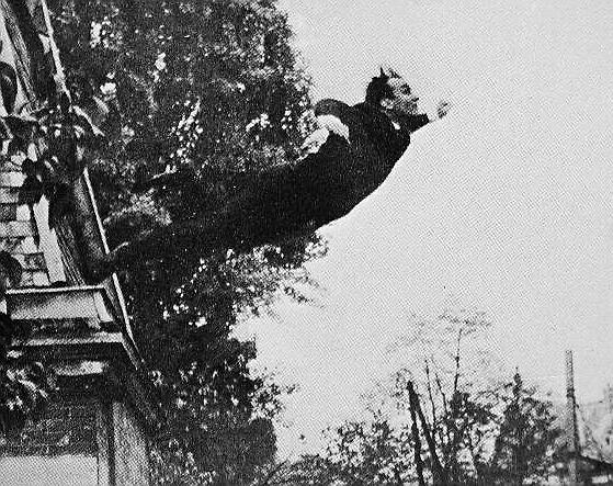 Klein: Salto al vaco, 1960
